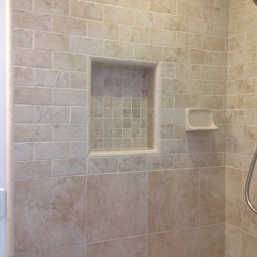 La Entrada Handicap Bathroom Shower