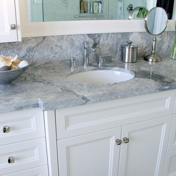 Luxury and Serenity in a Master Bathroom Retreat