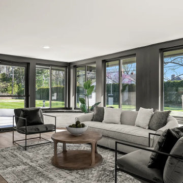 Modern Living Room with Large Windows – Indianapolis
