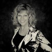 Glenda Nelson's photo