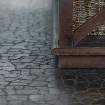 Random Slate Floor - Farmhouse Kitchen