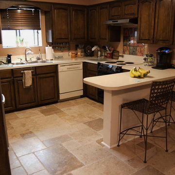 Mina Rustic Travertine Tile Antique Pattern