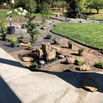 Pagoda Fountain Rocks Set of 3 Landscape Fountain