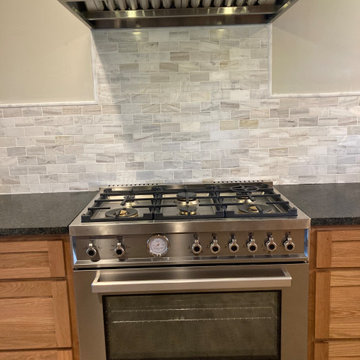 Oak Shaker Kitchen