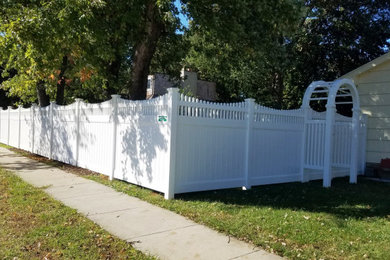 Vinyl Fencing-Buy Direct From The Manufacturer