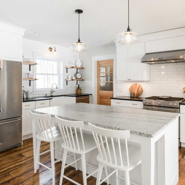 Pleasant River Farmhouse