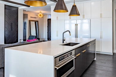 Kitchen photo in Sacramento
