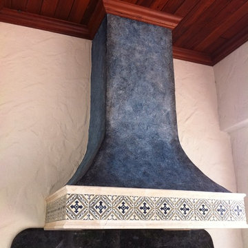 Kitchen and Summer Kitchen Hoods