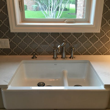 KITCHEN - Backsplash - 6" Arabesque Tile