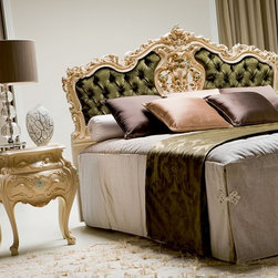 Silik - Platform Beds