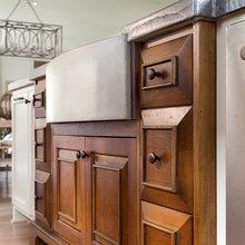 Kitchen & Dining