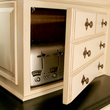 Country French Kitchen- Via Perdiz