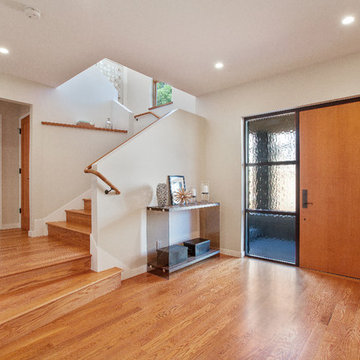 551 Santa Clara