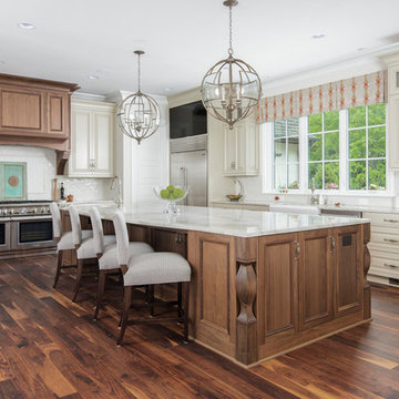 Carmel Club Modern English Country