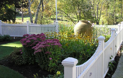 Style File: How to Choose the Right Fence for Your Home