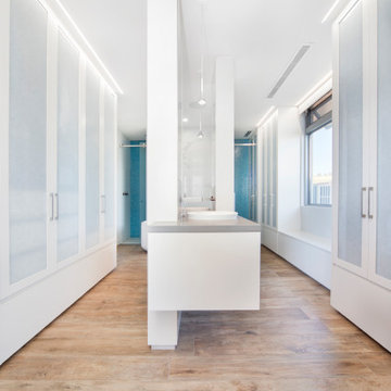 Contemporary Bathroom