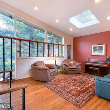 Split-Level house in Kensington, MD