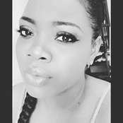 Latoya Burchells foto