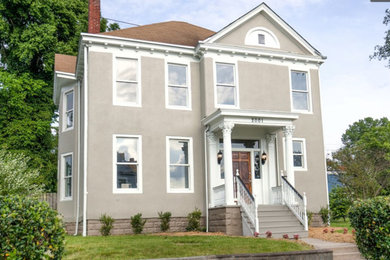 Inspiration for a timeless exterior home remodel in Richmond