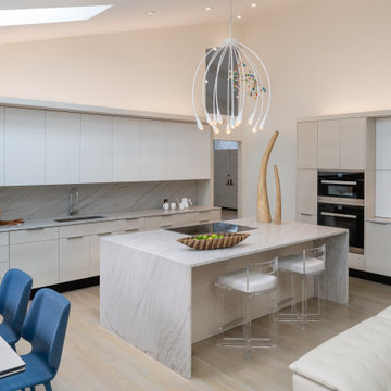 Contemporary with a Neutral Colorway in Potomac, MD