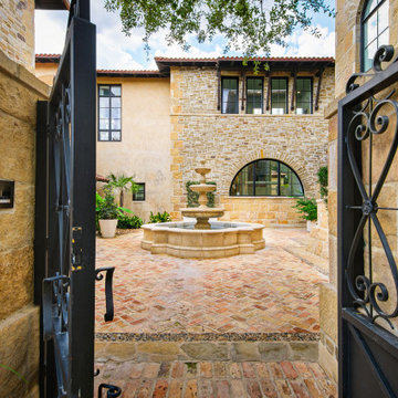 18 Crescent Park