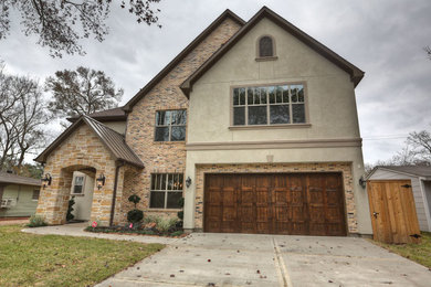 Elegant home design photo in Houston