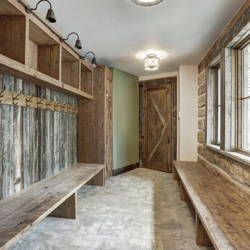 143 Westward Trail