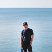 Tom Wisut's photo