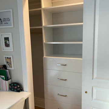 A well designed reach-in closet for kids