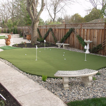 Custom Putting Greens