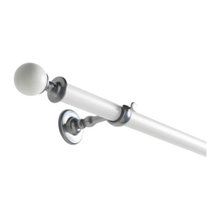 curtains/curtain rods