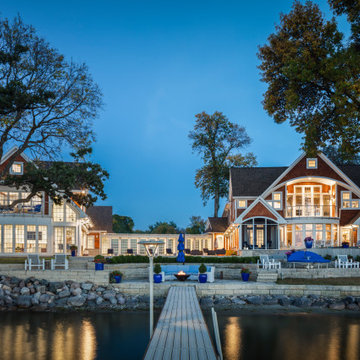 Lake Front Oasis