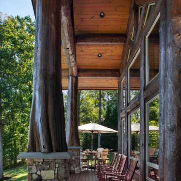North Carolina Handcrafted Log Home - Lake Gaston Residence