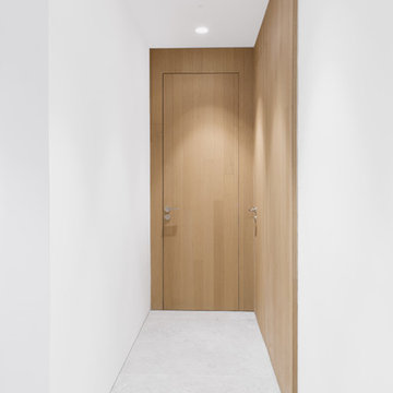 Minimalistic Corridor