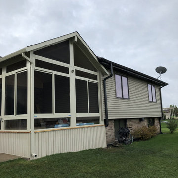 2019 New Lenox, IL Enclosed Patio