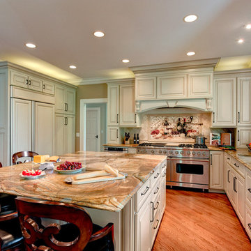 Traditional Kitchen in Long Grove