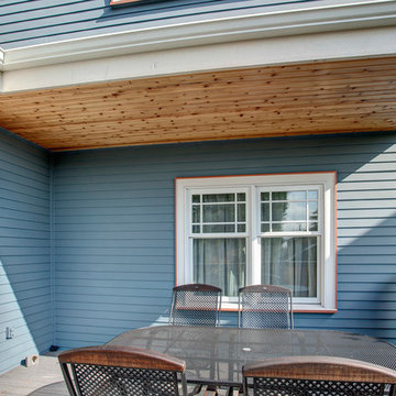 Bungalow West