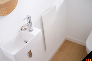 Radiateur électrique extra plat 2 cm pour chauffer un WC