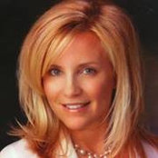 Nancy Roche's photo