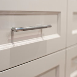 Emtek - Carbon Fiber Bar Pull - Cabinet And Drawer Handle Pulls