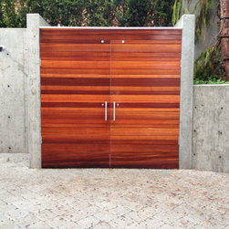 Kayu Fencing - Home Fencing And Gates