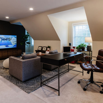 Multifunctional Home Office + Guest Room