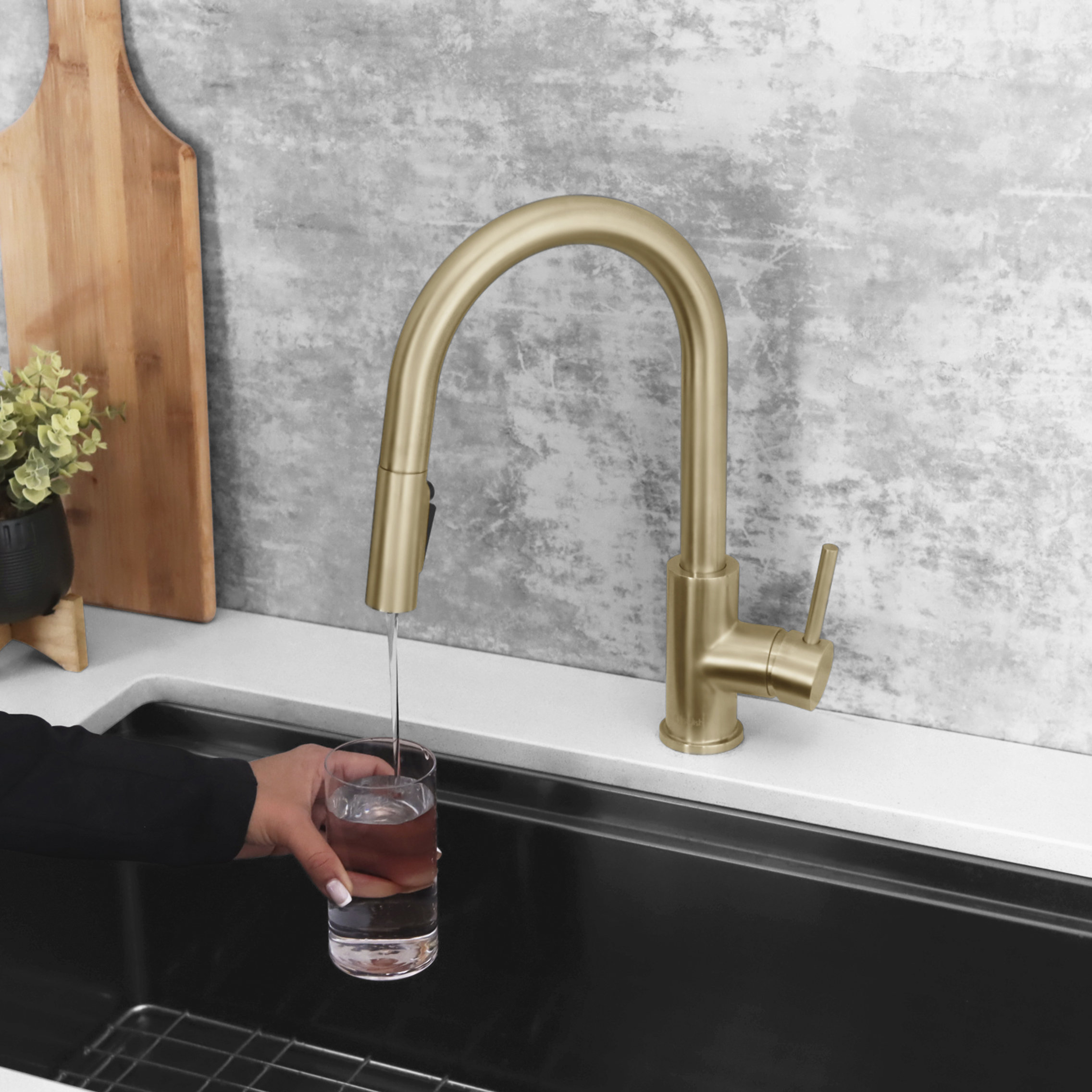 Single Handle Pull Down Kitchen Faucet With Reversible Osmosis, Brushed Gold
