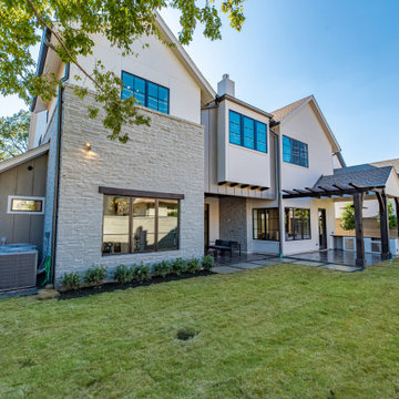 New Traditional - Afton Oaks