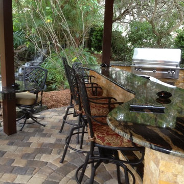 Outdoor Kitchen
