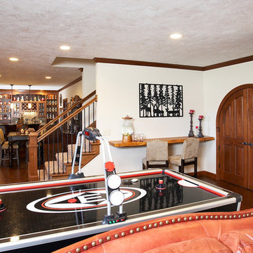Massive Man Cave in Lebanon il.