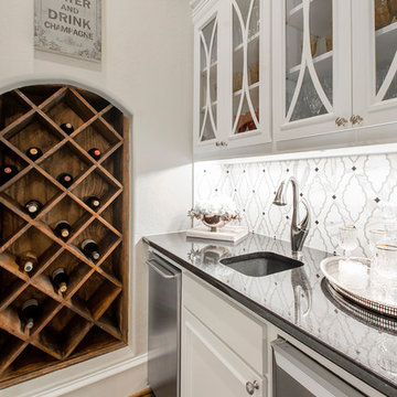 Transitional Kitchen in Willow Bend