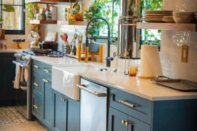 Inspiration for a craftsman kitchen remodel in Atlanta