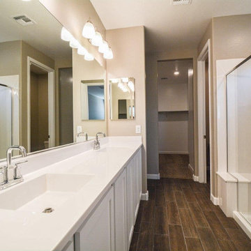 Neutral Scheme Bath Renovation in Long Beach, CA