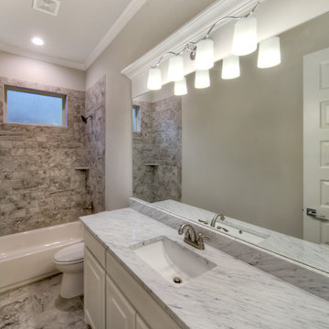 Bath and Vanity Lighting